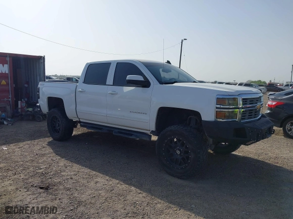2015 Chevrolet Silverado 1500 LT with VIN 3GCUKREC1FG289851, listed as a IAAI auction lot 41676144 with 131,633 mi miles. Bid and sale history available at carsss.com. Image 1.