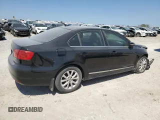 2013 Volkswagen Jetta SE с VIN 3VWDX7AJ4DM401838, выставлен на аукционе Copart как лот 86765074 с пробегом 105 218 миль миль и Списание • Salvage title. История ставок и продаж доступна на DreamBid. Изображение 3.