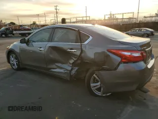 2016 Nissan Altima SR with VIN 1N4BL3AP7GC179505, listed as a Copart auction lot 42231805 with 71,167 mi miles and Salvage Title. Bid and sale history available at carsss.com. Image 2.