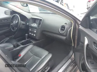 2014 Nissan Maxima S z VIN 1N4AA5AP2EC455230, wystawiony jako IAAI lot #42413381 z przebiegiem 182 766 mil mil oraz . Historia ofert i sprzedaży dostępna na DreamBid. Obrazek 5.