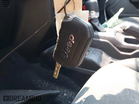 2020 Jeep Wrangler Unlimited Sport S with VIN 1C4HJXDN8LW122928, listed as a IAAI auction lot 42430099 with 58,454 mi miles and . Bid and sale history available at DreamBid. Image 11.