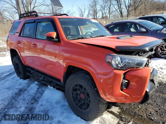 2023 Toyota 4Runner TRD Pro z VIN JTELU5JR6P6114504, wystawiony jako Copart lot #46501865 z przebiegiem 25 587 mil mil oraz Szkoda całkowita • Salvage title. Historia ofert i sprzedaży dostępna na DreamBid. Obrazek 4.