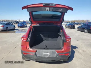 2022 Volvo XC40 Twin Plus z VIN YV4ED3URXN2691650, wystawiony jako Copart lot #43424765 z przebiegiem 47 573 mil mil oraz Szkoda całkowita • Salvage title. Historia ofert i sprzedaży dostępna na DreamBid. Obrazek 6.