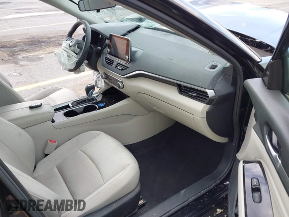 2021 Nissan Altima SV with VIN 1N4BL4DVXMN406122, listed as a IAAI auction lot 42512160 with 54,945 mi miles and . Bid and sale history available at DreamBid. Image 5.