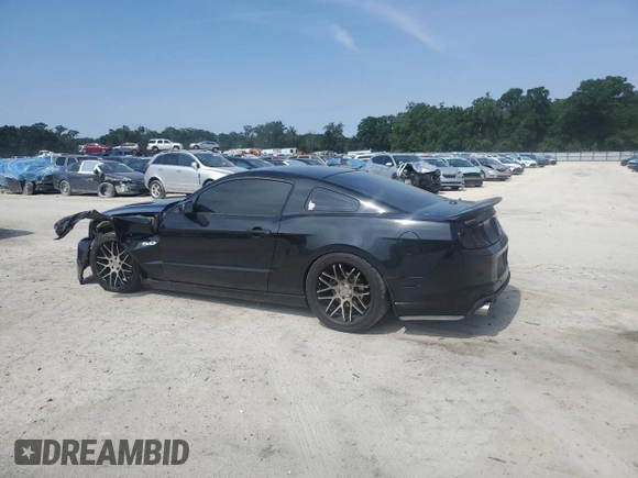 2014 Ford Mustang GT z VIN 1ZVBP8CFXE5225990, wystawiony jako Copart lot #55694085 z przebiegiem 116 477 mil mil oraz Szkoda całkowita • Salvage title. Historia ofert i sprzedaży dostępna na DreamBid. Obrazek 2.