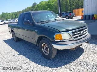 2004 Ford F-150 Heritage XL with VIN 2FTRX17274CA85417, listed as a IAAI auction lot 41985832 with 1 mi miles. Bid and sale history available at carsss.com. Image 1.