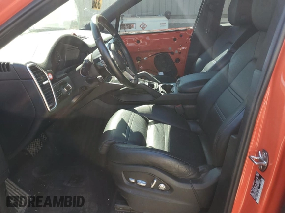 2020 Porsche Cayenne с VIN WP1BA2AY1LDA46356, выставлен на аукционе Copart как лот 59174664 с пробегом Не указан миль и . История ставок и продаж доступна на DreamBid. Изображение 7.