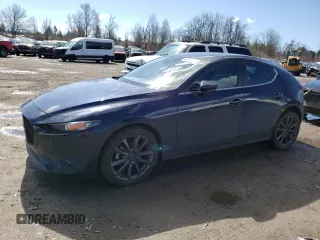 2019 Mazda Mazda3 Hatchback w/Preferred Pkg with VIN JM1BPBMMXK1136923, listed as a Copart auction lot 45404943 with 22,801 mi miles. Bid and sale history available at carsss.com. Image 1.