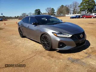 2020 Nissan Maxima SR z VIN 1N4AA6EV7LC379595, wystawiony jako Copart lot #46549435 z przebiegiem 67 215 mil mil oraz Szkoda całkowita • Salvage title. Historia ofert i sprzedaży dostępna na DreamBid. Obrazek 10.