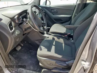 2020 Chevrolet Trax LS with VIN 3GNCJKSB9LL155083, listed as a Copart auction lot 61875195 with 88,417 mi miles and Salvage title. Bid and sale history available at DreamBid. Image 7.