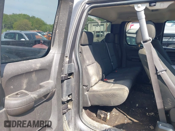 2011 Chevrolet Silverado 1500 LT with VIN 1GCRKSE34BZ103517, listed as a IAAI auction lot 42159755 with 283,117 mi miles and . Bid and sale history available at DreamBid. Image 8.