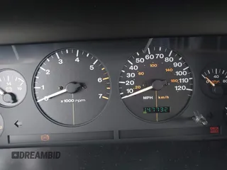 1996 Jeep Grand Cherokee Laredo with VIN 1J4FX58S5TC388512, listed as a IAAI auction lot 42803796 with 147,732 mi miles and . Bid and sale history available at DreamBid. Image 7.