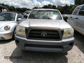 2008 Toyota Tacoma z VIN 5TETX22N68Z567516, wystawiony jako IAAI lot #42560571 z przebiegiem 146 000 mil mil oraz . Historia ofert i sprzedaży dostępna na DreamBid. Obrazek 12.