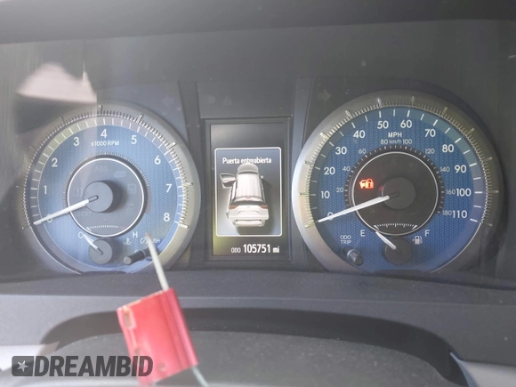 2019 Toyota Sienna XLE Auto Access Seat z VIN 5TDYZ3DC7KS006280, wystawiony jako IAAI lot #41987873 z przebiegiem 105 751 mil mil oraz . Historia ofert i sprzedaży dostępna na DreamBid. Obrazek 7.