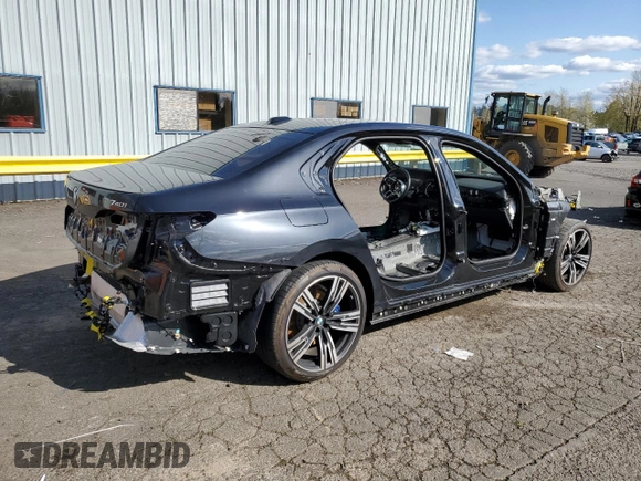 2024 BMW 7 Series 740i z VIN WBA23EH09RCR07226, wystawiony jako Copart lot #51779095 z przebiegiem Nie podano mil oraz Czysty tytuł • Clean title. Historia ofert i sprzedaży dostępna na DreamBid. Obrazek 3.