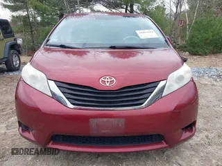 2011 Toyota Sienna LE AAS with VIN 5TDKK3DC3BS034894, listed as a IAAI auction lot 41983614 with 217,308 mi miles. Bid and sale history available at carsss.com. Image 13.