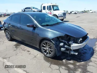 2013 Dodge Dart SXT z VIN 1C3CDFBA8DD317179, wystawiony jako IAAI lot #42270188 z przebiegiem 137 966 mil mil oraz . Historia ofert i sprzedaży dostępna na DreamBid. Obrazek 1.