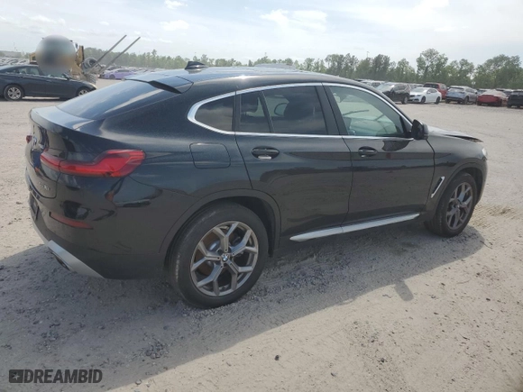2024 BMW X4 xDrive30i with VIN 5UX33DT03R9U08801, listed as a Copart auction lot 52982635 with 25,238 mi miles and Salvage Title. Bid and sale history available at carsss.com. Image 3.