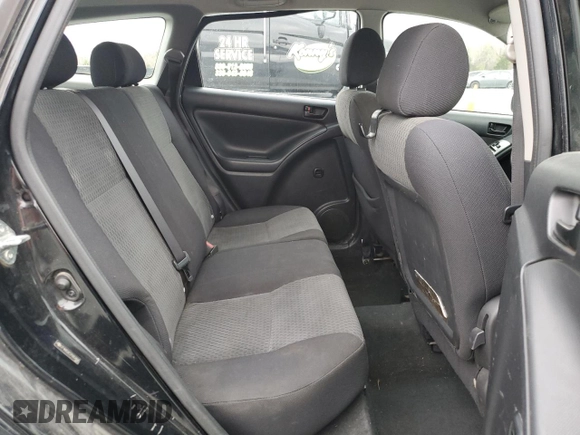 2007 Toyota Matrix STD z VIN 2T1KR32E57C652606, wystawiony jako Copart lot #49498155 z przebiegiem 256 648 mil mil oraz Szkoda całkowita • Salvage title. Historia ofert i sprzedaży dostępna na DreamBid. Obrazek 10.
