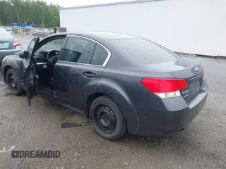 2011 Subaru Legacy 2.5i z VIN 4S3BMBA6XB3232554, wystawiony jako IAAI lot #42451054 z przebiegiem 41 061 mil mil oraz . Historia ofert i sprzedaży dostępna na DreamBid. Obrazek 3.