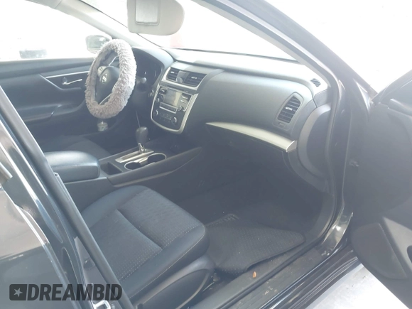 2016 Nissan Altima S z VIN 1N4AL3AP6GN389996, wystawiony jako IAAI lot #42636237 z przebiegiem 104 988 mil mil oraz . Historia ofert i sprzedaży dostępna na DreamBid. Obrazek 5.