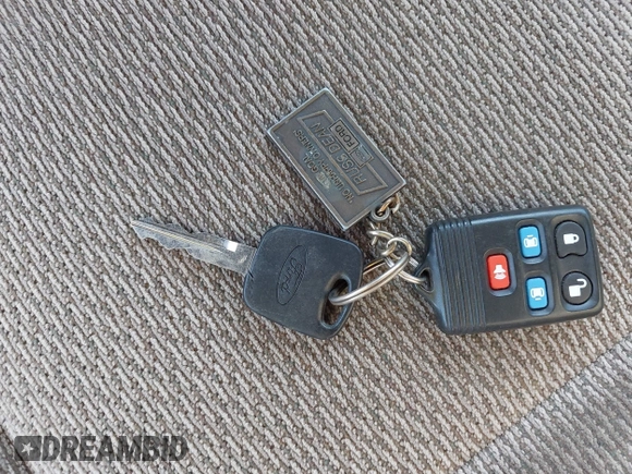 1999 Ford Windstar SE z VIN 2FMZA5242XBB02440, wystawiony jako IAAI lot #42506624 z przebiegiem 157 395 mil mil oraz . Historia ofert i sprzedaży dostępna na DreamBid. Obrazek 11.
