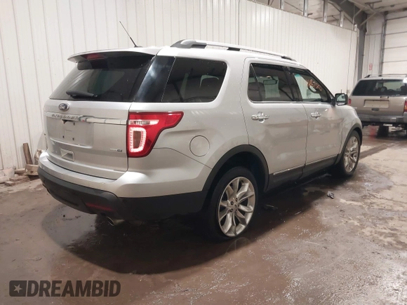 2013 Ford Explorer XLT z VIN 1FM5K8D86DGC15082, wystawiony jako IAAI lot #41448720 z przebiegiem 136 635 mil mil oraz . Historia ofert i sprzedaży dostępna na DreamBid. Obrazek 4.