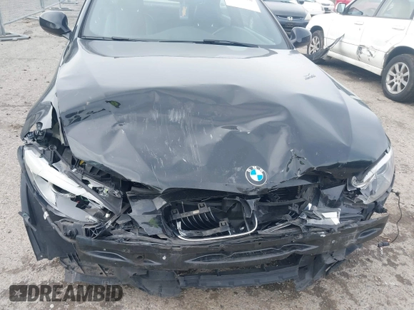 2013 BMW 3 Series 328i xDrive with VIN WBAKF3C50DJ385511, listed as a IAAI auction lot 41795976 with 134,057 mi miles. Bid and sale history available at carsss.com. Image 6.