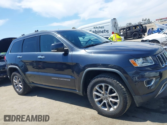 2014 Jeep Grand Cherokee Limited with VIN 1C4RJEBM4EC410243, listed as a IAAI auction lot 42013788 with 177,218 mi miles. Bid and sale history available at carsss.com. Image 13.
