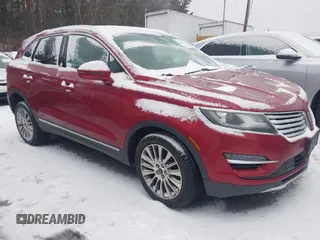 2017 Lincoln MKC Reserve z VIN 5LMCJ3D98HUL35184, wystawiony jako IAAI lot #41482306 z przebiegiem 86 794 mil mil oraz . Historia ofert i sprzedaży dostępna na DreamBid. Obrazek 1.