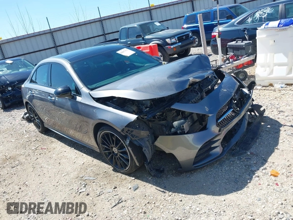 2021 Mercedes-Benz A 220 z VIN W1K3G4FB9MJ305107, wystawiony jako IAAI lot #42017175 z przebiegiem 40 256 mil mil oraz . Historia ofert i sprzedaży dostępna na DreamBid. Obrazek 1.