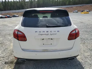 2012 Porsche Cayenne S Hybrid z VIN WP1AE2A27CLA90198, wystawiony jako Copart lot #47354655 z przebiegiem 119 312 mil mil oraz Tytuł czysty. Historia ofert i sprzedaży dostępna na DreamBid. Obrazek 6.