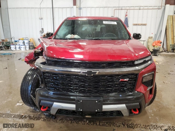 2024 Chevrolet Traverse AWD Z71 with VIN 1GNEVJKS6RJ170762, listed as a Copart auction lot 41400015 with 7,746 mi miles and Salvage Title. Bid and sale history available at carsss.com. Image 5.