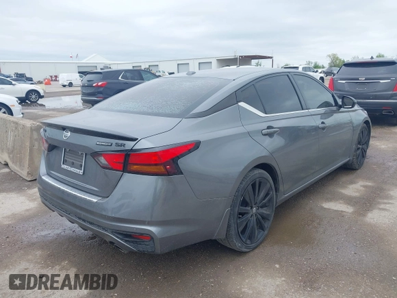 2022 Nissan Altima SR z VIN 1N4BL4CV2NN325196, wystawiony jako IAAI lot #41949704 z przebiegiem 57 522 mil mil oraz . Historia ofert i sprzedaży dostępna na DreamBid. Obrazek 4.