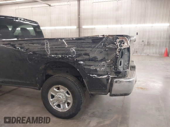 2024 Ram 2500 Tradesman with VIN 3C6MR5AJ8RG298602, listed as a IAAI auction lot 41840332 with 4,049 mi miles and . Bid and sale history available at DreamBid. Image 18.