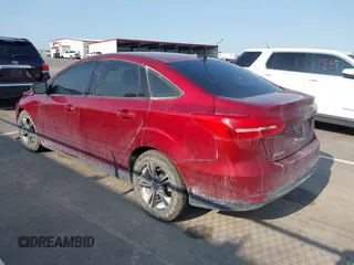 2017 Ford Focus SE с VIN 1FADP3FE3HL263455, выставлен на аукционе IAAI как лот 42822321 с пробегом 66 823 миль миль и . История ставок и продаж доступна на DreamBid. Изображение 3.
