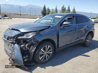 2023 Toyota Venza LE z VIN JTEAAAAH9PJ122562, wystawiony jako Copart lot #56572405 z przebiegiem 31 215 mil mil oraz Szkody całkowita. Historia ofert i sprzedaży dostępna na DreamBid. Obrazek 1.