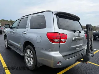 2014 Toyota Sequoia Ltd with VIN 5TDJY5G10ES106431, listed as a Copart auction lot 55072555 with 289,604 mi miles and Clean Title. Bid and sale history available at carsss.com. Image 3.