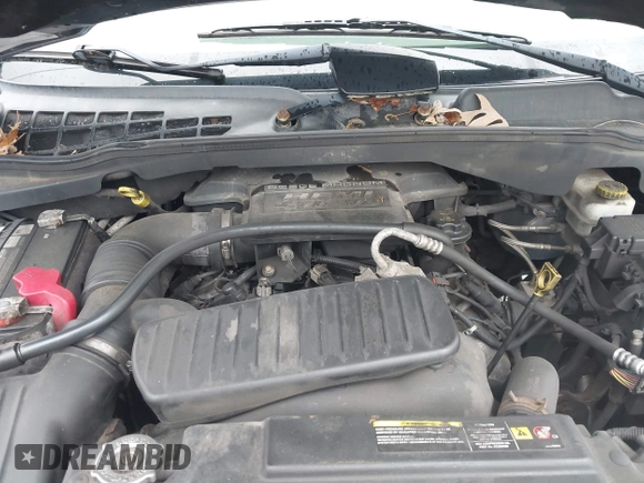 2005 Dodge Durango Limited with VIN 1D4HB58D95F554792, listed as a IAAI auction lot 42022500 with 178,228 mi miles and . Bid and sale history available at DreamBid. Image 10.