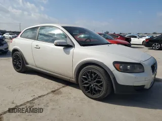 2008 Volvo C30 Version 1.0 with VIN YV1MK672182081042, listed as a Copart auction lot 49179575 with 181,636 mi miles and Clean Title. Bid and sale history available at DreamBid. Image 4.