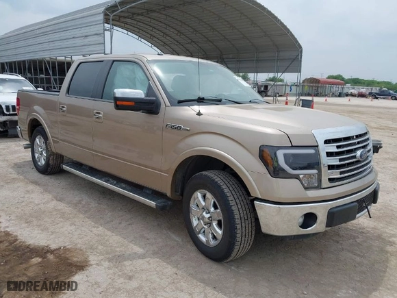 2013 Ford F-150 XL with VIN 1FTFW1CF9DKE87238, listed as a IAAI auction lot 41932263 with 183,871 mi miles. Bid and sale history available at carsss.com. Image 1.