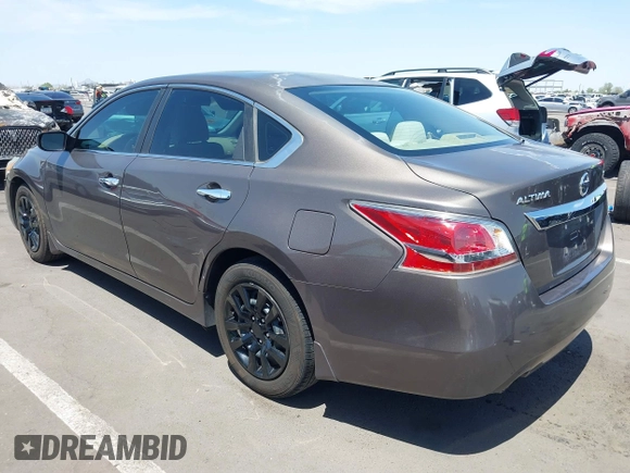2015 Nissan Altima SL z VIN 1N4AL3AP1FC222925, wystawiony jako IAAI lot #42504682 z przebiegiem 104 012 mil mil oraz . Historia ofert i sprzedaży dostępna na DreamBid. Obrazek 3.