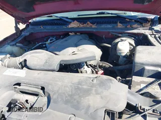 2006 Chevrolet Silverado 1500 LT1 with VIN 2GCEK13N061244970, listed as a IAAI auction lot 41663479 with 315,626 mi miles. Bid and sale history available at carsss.com. Image 10.