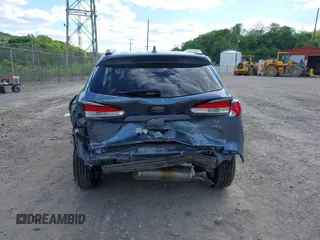 2023 Toyota Corolla Cross LE z VIN 7MUCAABG4PV063433, wystawiony jako IAAI lot #42227150 z przebiegiem 40 387 mil mil oraz . Historia ofert i sprzedaży dostępna na DreamBid. Obrazek 17.