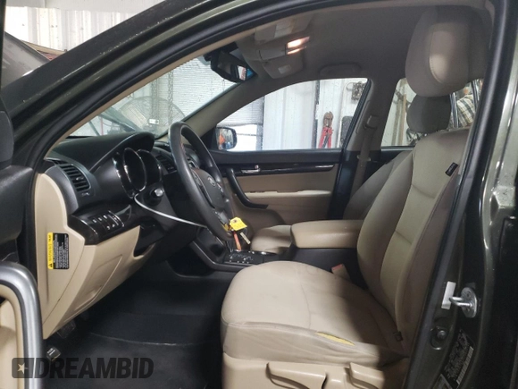 2012 Kia Sorento LX with VIN 5XYKT4A20CG293744, listed as a Copart auction lot 47795335 with 177,185 mi miles and Salvage Title. Bid and sale history available at carsss.com. Image 7.