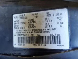 1994 Dodge Dakota z VIN 1B7GL23Y5RW142177, wystawiony jako Copart lot #76364964 z przebiegiem 237 632 mil mil oraz Szkoda całkowita • Salvage title. Historia ofert i sprzedaży dostępna na DreamBid. Obrazek 14.