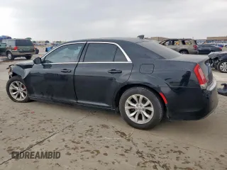 2016 Chrysler 300 Anniversary Edition z VIN 2C3CCAAG7GH308136, wystawiony jako Copart lot #57340815 z przebiegiem 135 788 mil mil oraz Szkoda całkowita • Salvage title. Historia ofert i sprzedaży dostępna na DreamBid. Obrazek 2.