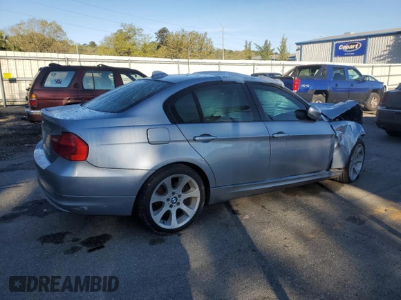 2009 BMW 3 Series 328i z VIN WBAPH775X9NL82214, wystawiony jako Copart lot #50317875 z przebiegiem Nie podano mil oraz Nie do naprawy • Non repairable. Historia ofert i sprzedaży dostępna na DreamBid. Obrazek 3.