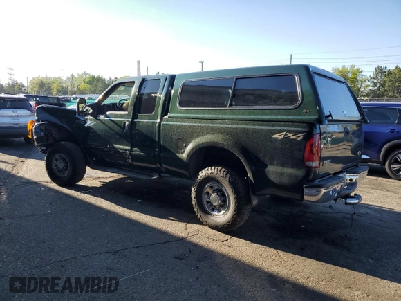 2001 Ford F-250 XL with VIN 1FTNX21SX1EA80232, listed as a Copart auction lot 56067955 with 188,119 mi miles and Salvage title. Bid and sale history available at DreamBid. Image 2.