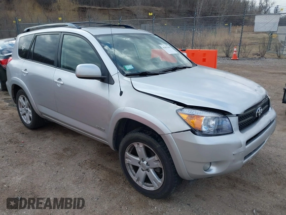 2006 Toyota RAV4 Sport with VIN JTMZD32V766017373, listed as a IAAI auction lot 41891509 with 105,688 mi miles. Bid and sale history available at carsss.com. Image 1.